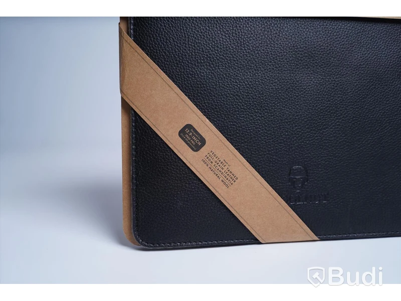 iPad Pro fodral, Woolnut Leather Folio 12,9-tum. Svart. Ny, Obruten förpackning.