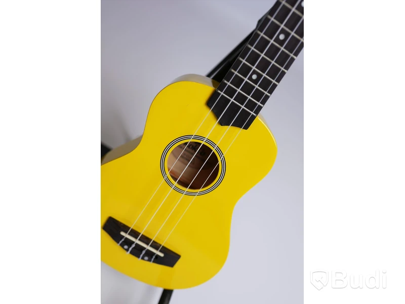 Ukulele - Koki'o, Linden Soprano, yellow inkl. tunnt soft case, RISA Musical Instruments. Ny, Obruten förpackning.