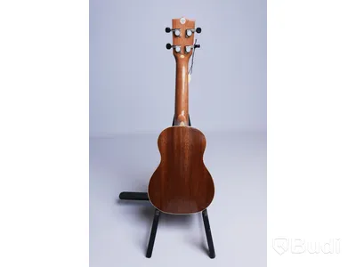 Ukulele - Koki'o, Mahogany Soprano inkl. hard case, RISA Musical Instruments. Ny, Obruten förpackning.