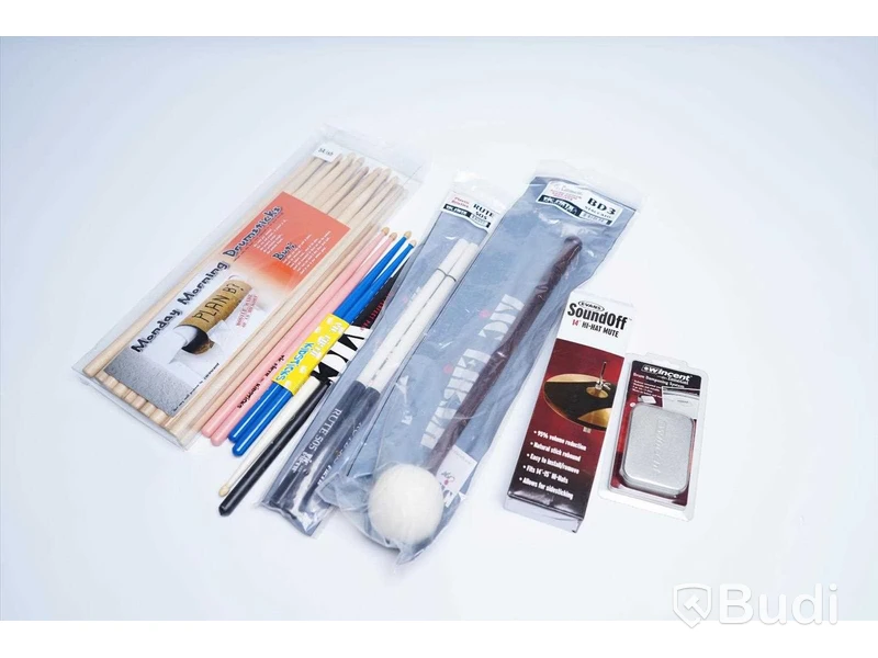 Diverse tillbehör till trummor. Ny, Obruten förpackning.