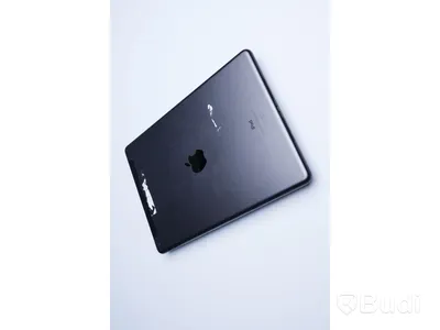iPad - 7th Gen, 10.2 tum, A10 Fusion, 32 GB, Space Grey, Apple. Minimalt slitage, liten repa på baksida. Modell: MW6A2KN/A