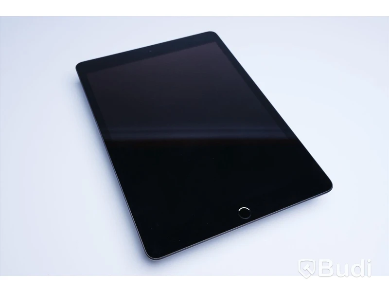 iPad - 7th Gen, 32 GB, Space Grey, Apple. Mindre slitage, lite nagg baksida.
