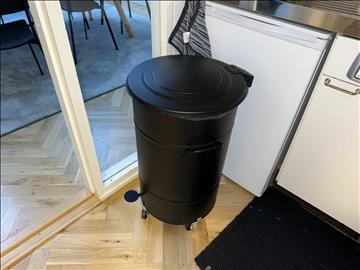 Soptunna på hjul