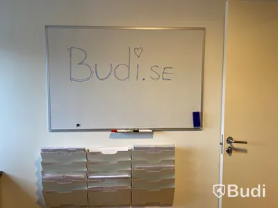 Kontorsmöblemang