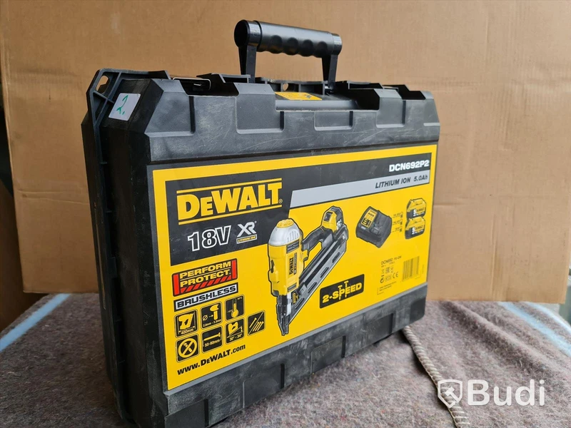 DeWALT DCN 692 P2 Spikpistol 1 batterier Nypris ca: 7,149SEK