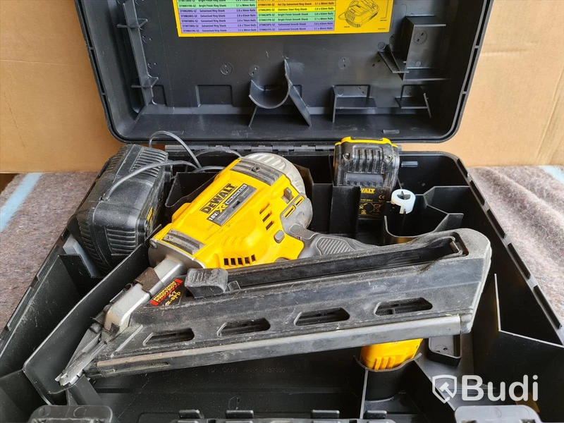 DeWALT DCN 692 P2 Spikpistol 1 batterier Nypris ca: 7,149SEK