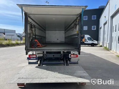 Lastbil Volvo FL -2020 | Höj- & sänkskåp | SKAB | Automat | Zepro