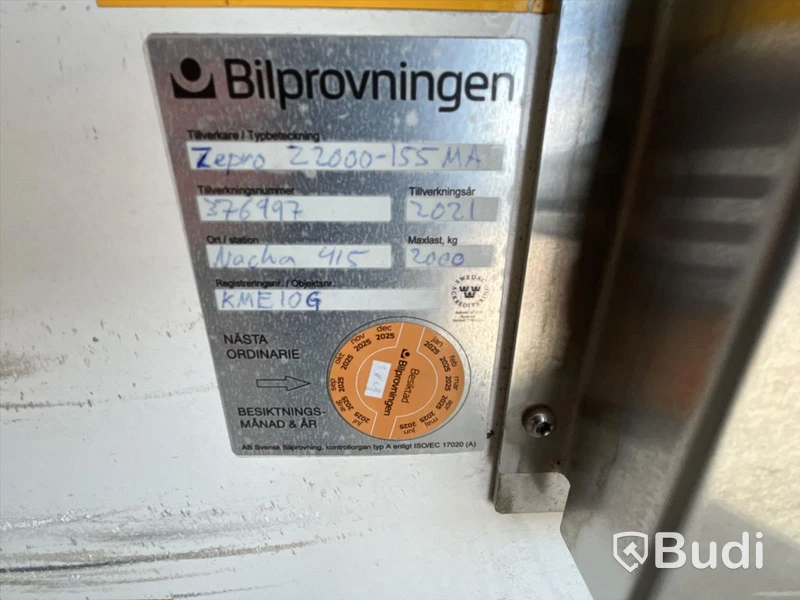 Lastbil Volvo FL -2020 | Höj- & sänkskåp | SKAB | Automat | Zepro
