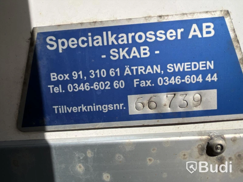 Lastbil Volvo FL -2020 | Höj- & sänkskåp | SKAB | Automat | Zepro