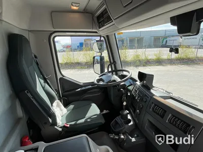 Lastbil Volvo FL -2020 | Höj- & sänkskåp | SKAB | Automat | Zepro