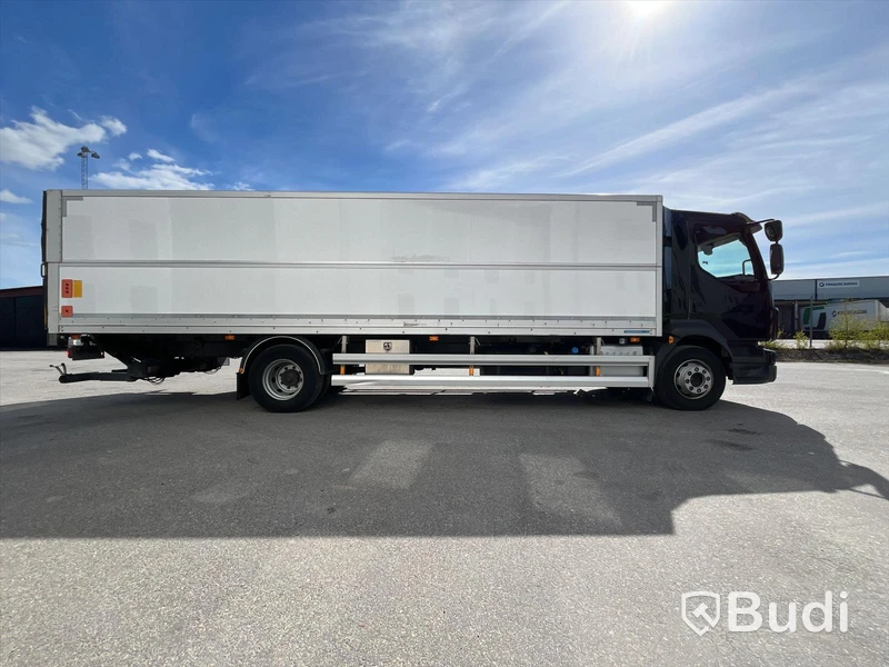 Lastbil Volvo FL -2020 | Höj- & sänkskåp | SKAB | Automat | Zepro