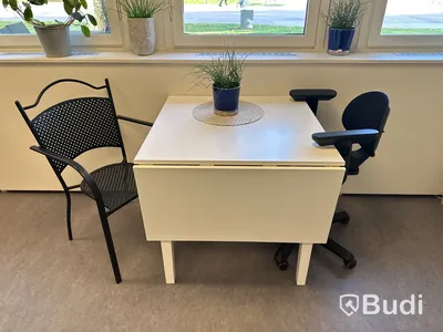 Vinkelkök med vitvaror