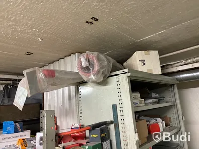 Byggprodukter, maskiner/verktyg, hyllor m.m.