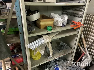 Byggprodukter, maskiner/verktyg, hyllor m.m.