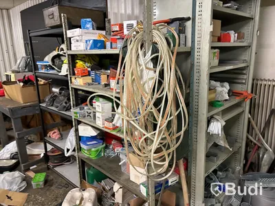 Byggprodukter, maskiner/verktyg, hyllor m.m.