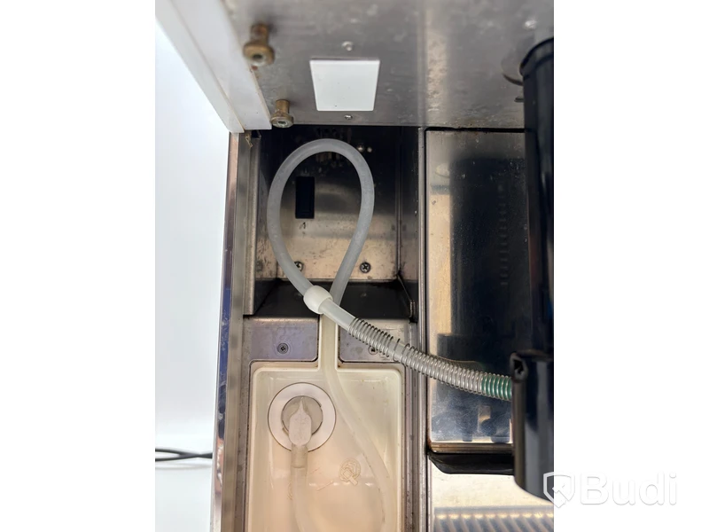 Kaffemaskin WMF 1400 och mjölkkyl Vitrifrigo FG 10l WMFE