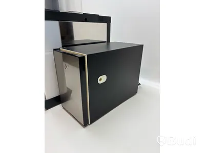 Kaffemaskin WMF 1400 och mjölkkyl Vitrifrigo FG 10l WMFE