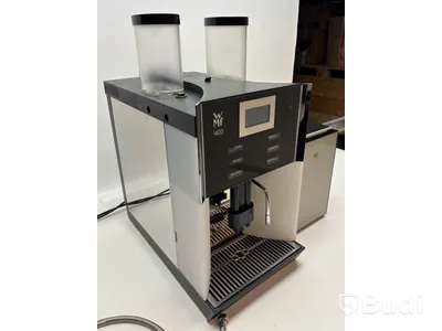 Kaffemaskin WMF 1400 och mjölkkyl Vitrifrigo FG 10l WMFE