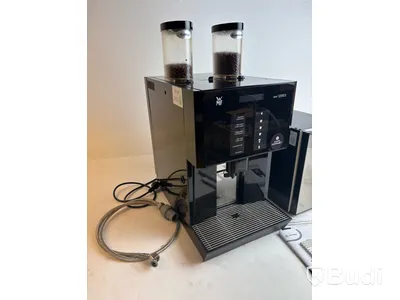 Kaffemaskin WMF 1200S och mjölkkyl Vitrifrigo FG 10L WMFE