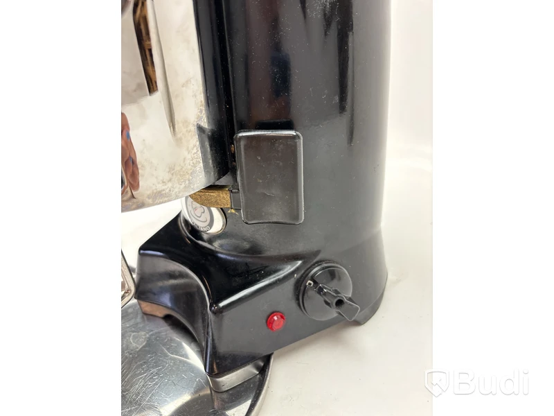 Kaffekvarn / espressokvarn Eureka Conti E1004