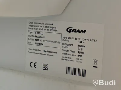 Kapselglassmaskin Il Primo med tillhörande frysbox