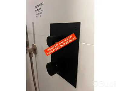 Tapwell box inbyggnadsdusch mattsvart (Obs! Behöver kompletteras med delar)