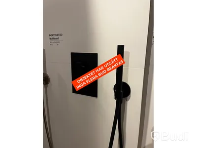 Tapwell box inbyggnadsdusch mattsvart (Obs! Behöver kompletteras med delar)