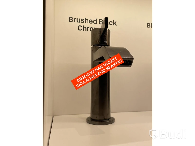 Tvättblandare Tapwell arm071 brushed Black Chrome Nypris ca 5000 kr