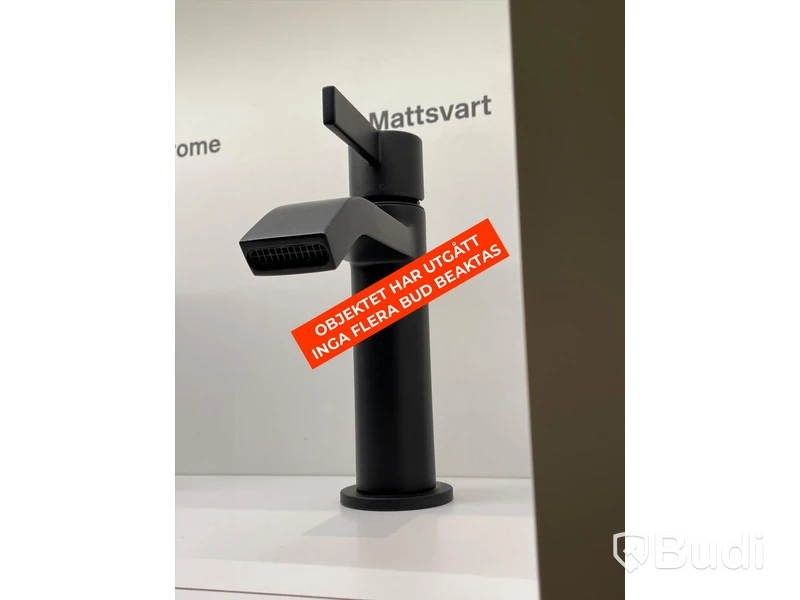 Tvättblandare Tapwell arm071 mattsvart Nypris ca 4000 kr