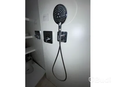 Duschpaket Axor och hansgrohe Obs! Fd. Utställningsex. Nypris ca 15 000 kr.