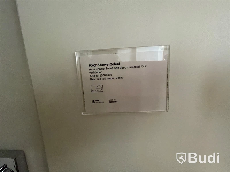 Duschpaket Axor och hansgrohe Obs! Fd. Utställningsex. Nypris ca 15 000 kr.
