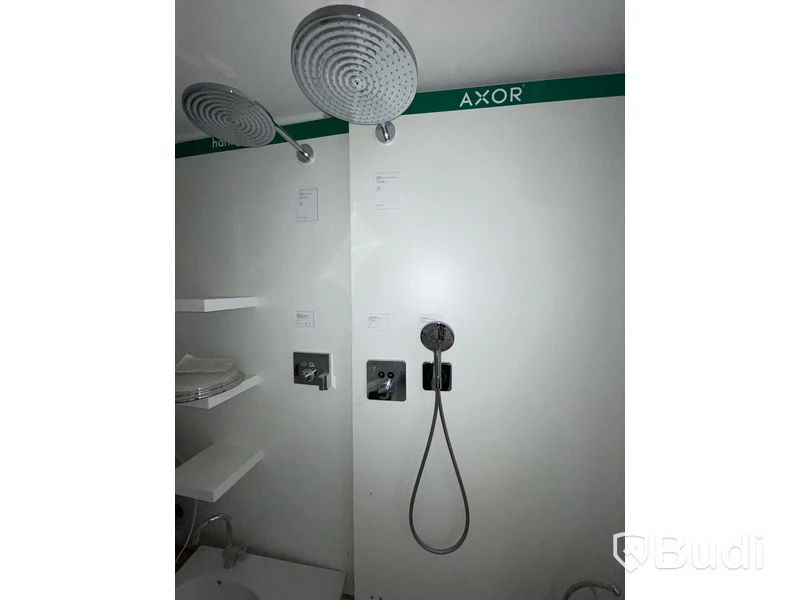 Duschpaket Axor och hansgrohe Obs! Fd. Utställningsex. Nypris ca 15 000 kr.