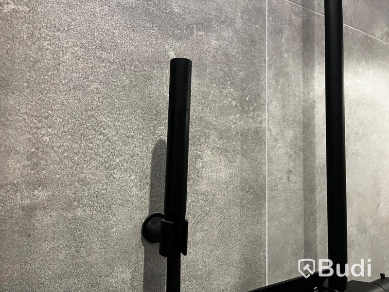 Duschpaket från Alterna, Tapwell, Tebo Nypris ca 25 000 kr