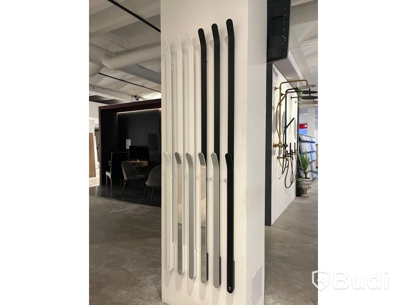 Handdukstork INR bow blank/svart (170cm) Nypris ca 5 700 kr