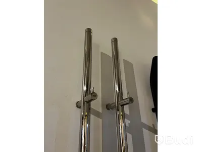 2st Handukstorkar INR line krom Mått: 175 cm Nypris ca 3000 kr/st
