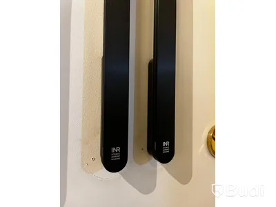 2st Handdukstorkar INR line svart Mått:170 cm Nypris ca 3000 kr/st