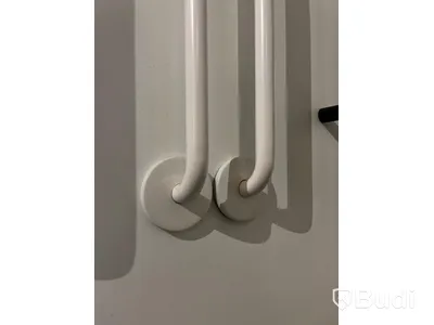 2st Handdukstorkar INR line vit Mått175 cm Nypris ca 3900 kr/st