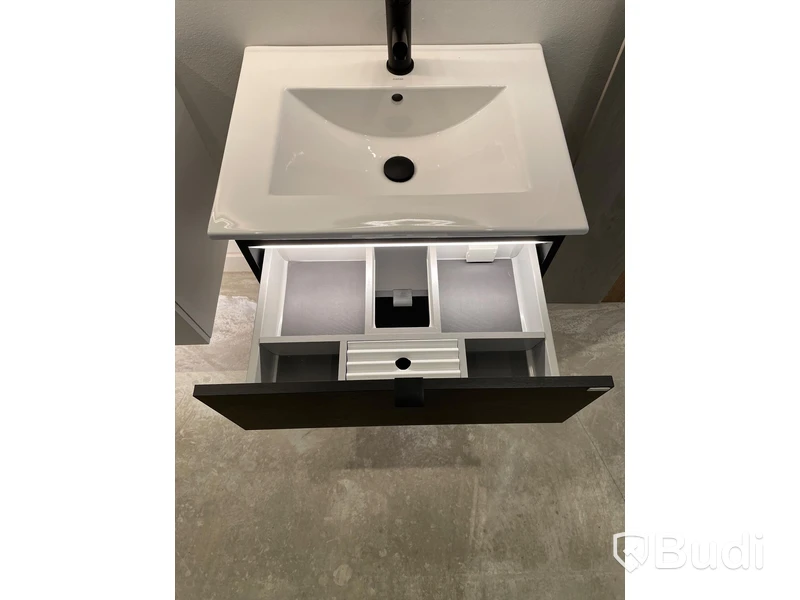 Möbelpaket från Primy, Tapwell, 4AQUA, KP Nypris ca 12 600 kr