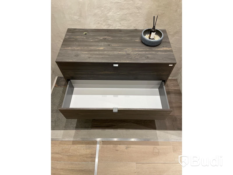 4AQUA kommod 5an svart ek rustik  Nypris ca 6000 kr