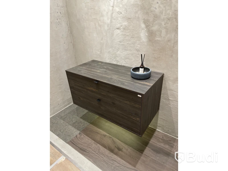 4AQUA kommod 5an svart ek rustik  Nypris ca 6000 kr