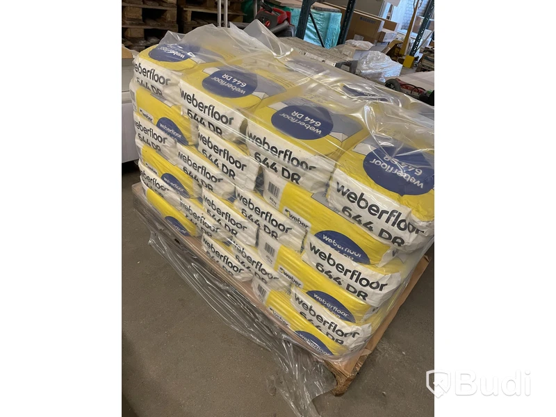 Värmegolvspackel - Weberfloor 644 DR 20kg. OBS! Tillverkningsdatum: 20/09/2022