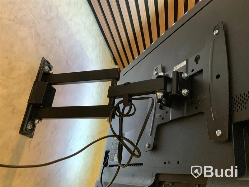 Philips 43PUS8555/12 TV 43 tum med LED belysning och väggstativ Obs! Saknar fjärrkontroll
