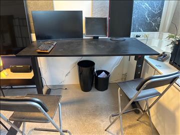 Elektrisk höj och sänkbort skrivbord