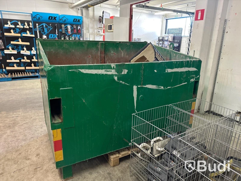 Container