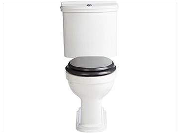 Toalett - Heritage Bathrooms PCLW00, Claverton CC ST WC och Claverton CC cistern samt toasitts TSBLK101SC soft close chrome hinge black.  Nypris ca. 7000 kr