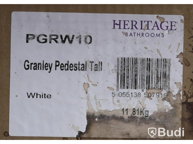 Handfat samt pelare - Heritage Claverton basin PCLW051 samt Heritage Granley Pedestal Tall PGRW10, nypris ca. 5000. OBS! referensbild, blandare ingår ej