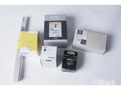 Diverse badrumstillbehör, OBS! delar kan saknas