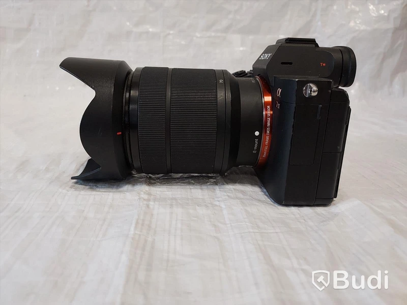 Sony Alpha 7 III kamera m objektiv