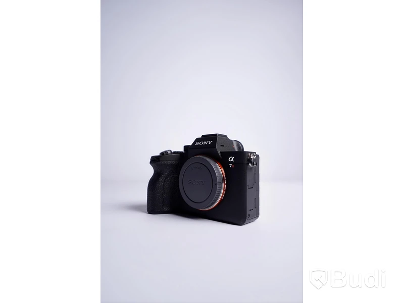 Sony A7RIV kamerahus ink orginalkartong och laddare och batteri