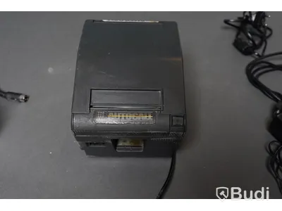 Kassasystem - PI Electronique inkl. kassalåda, kvittoskrivare, kortterminal, datormus och kontrollenhet.